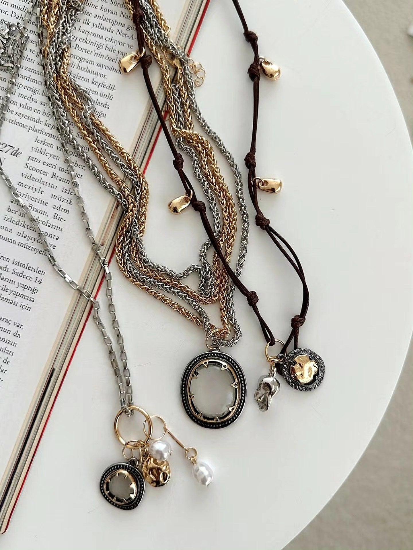 Collar Triple Zara