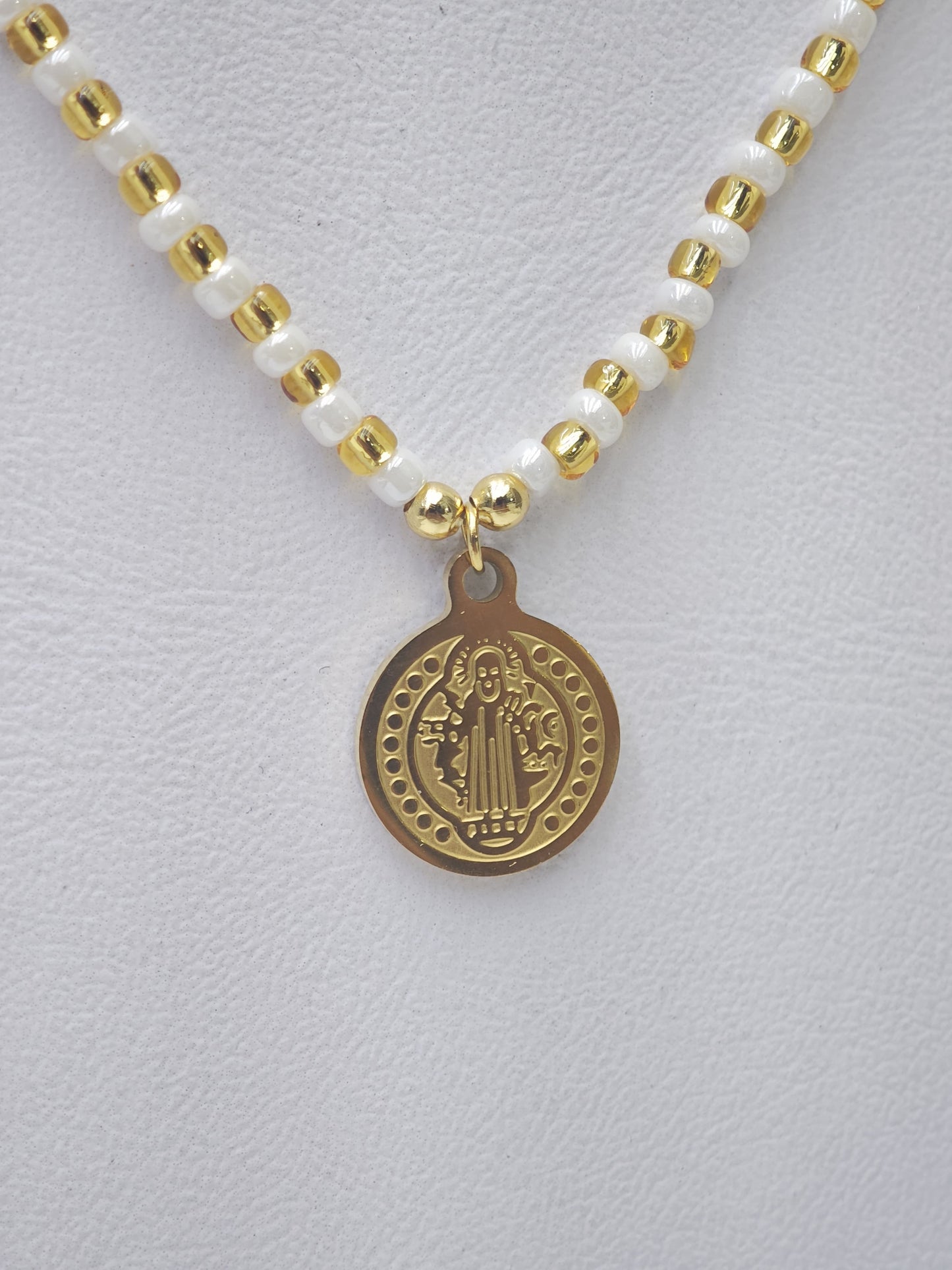 Collar de San Benito