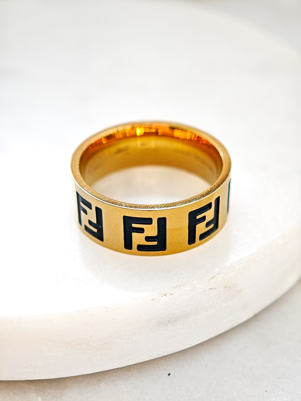 Anillo Fendi