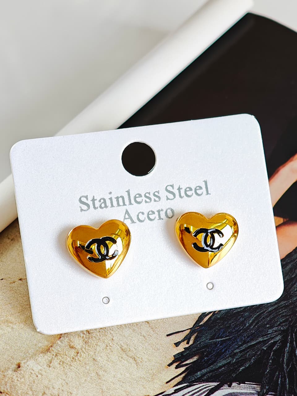 Aretitos Chanel de Corazón