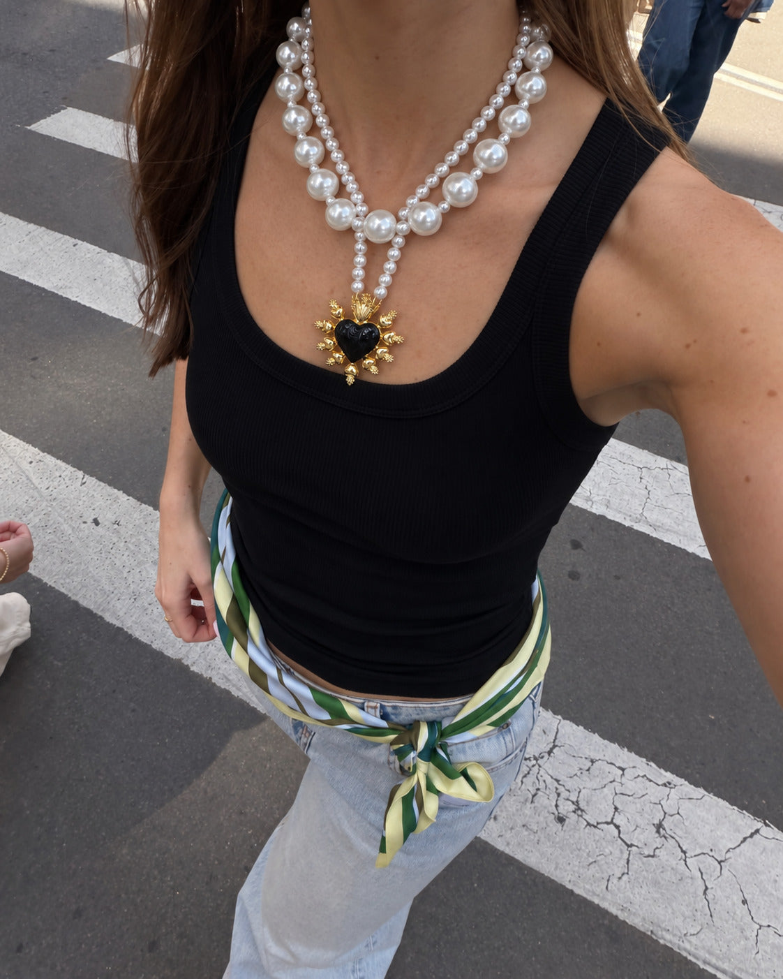 Collar de Sagrado Corazón Negro