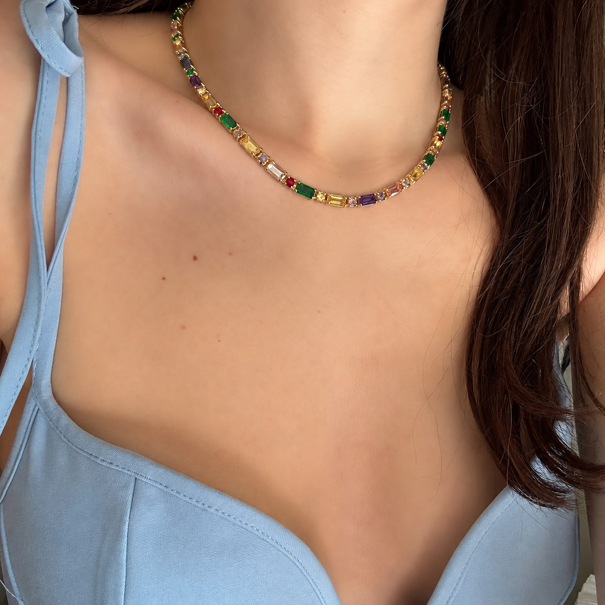 Collar Elegante de Colores