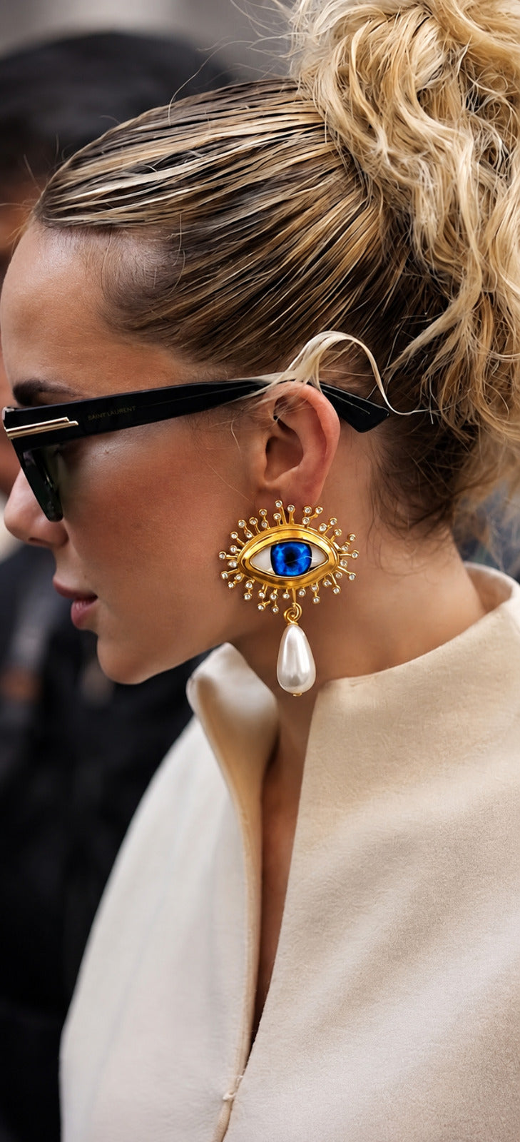 Aretes de Ojo Schiaparelli