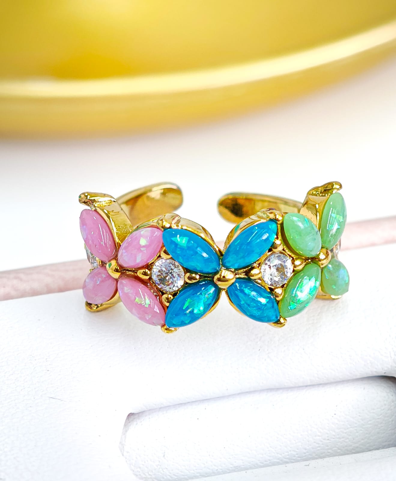 Anillo de Flores