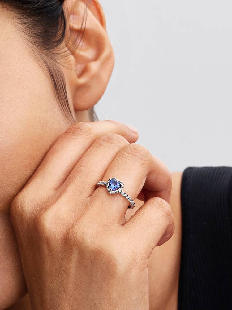 Anillo Pandora de Corazón