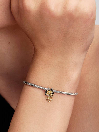 Charm Pandora Flor de Loto