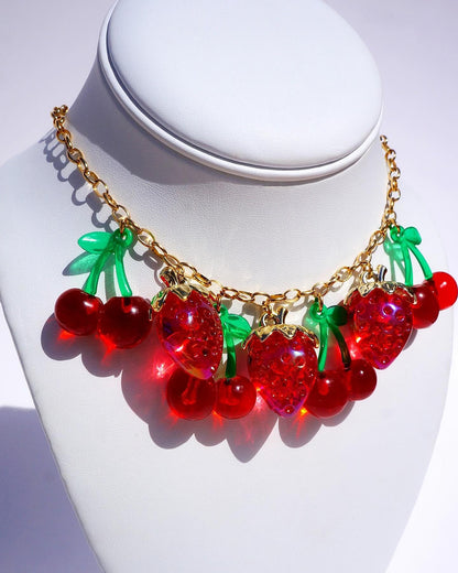 Collar Fresas con Cerezas