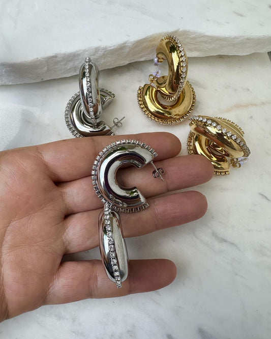 Arracadas Tubulares con Zirconias