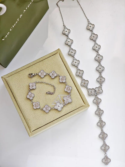 Set Van Cleef
