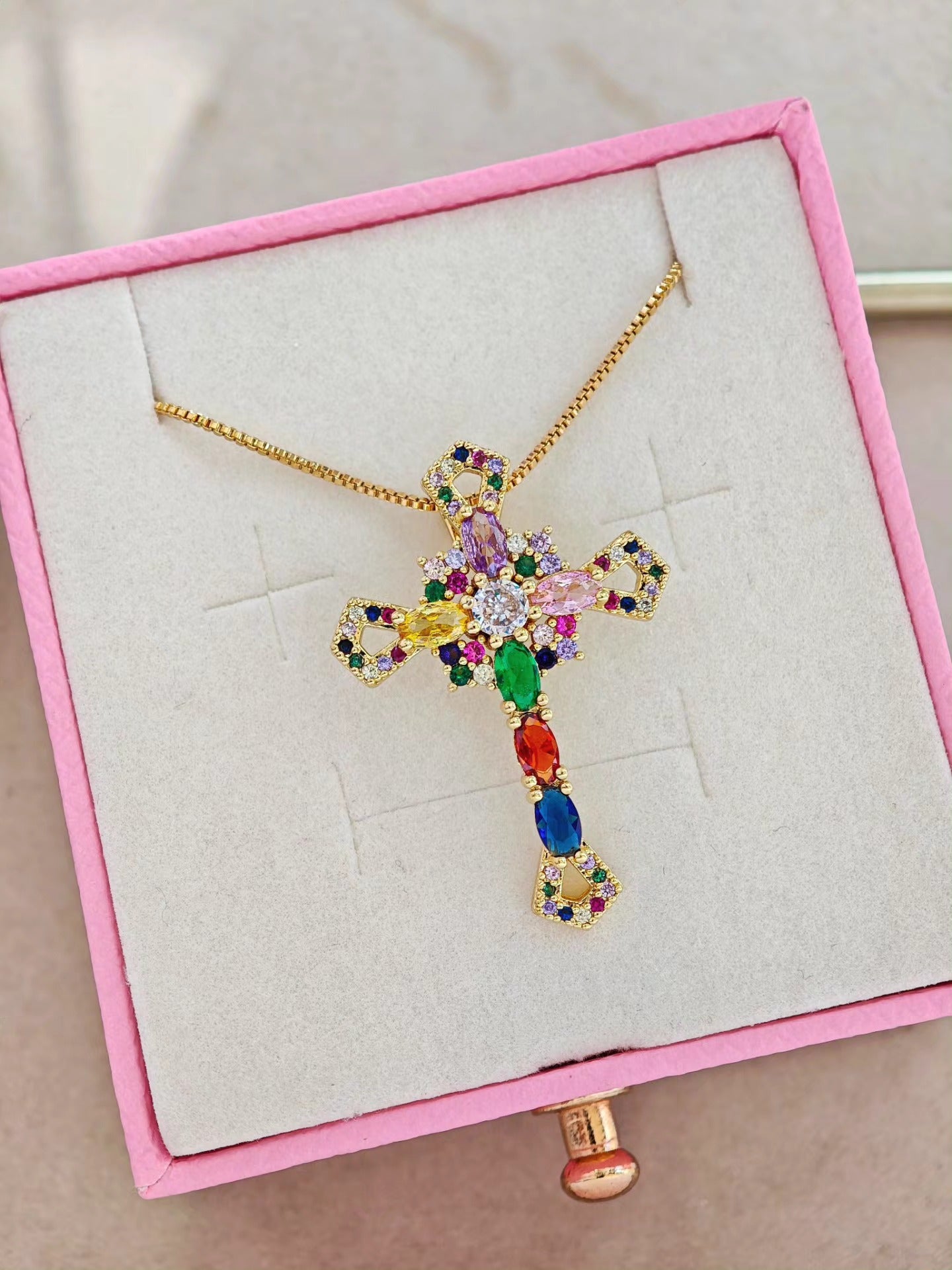 Collar de Cruz de Colores