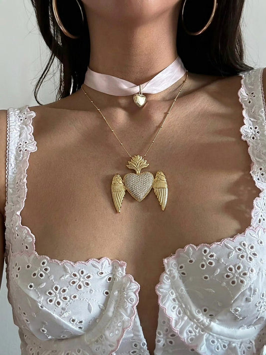 Collar Corazon con Alas