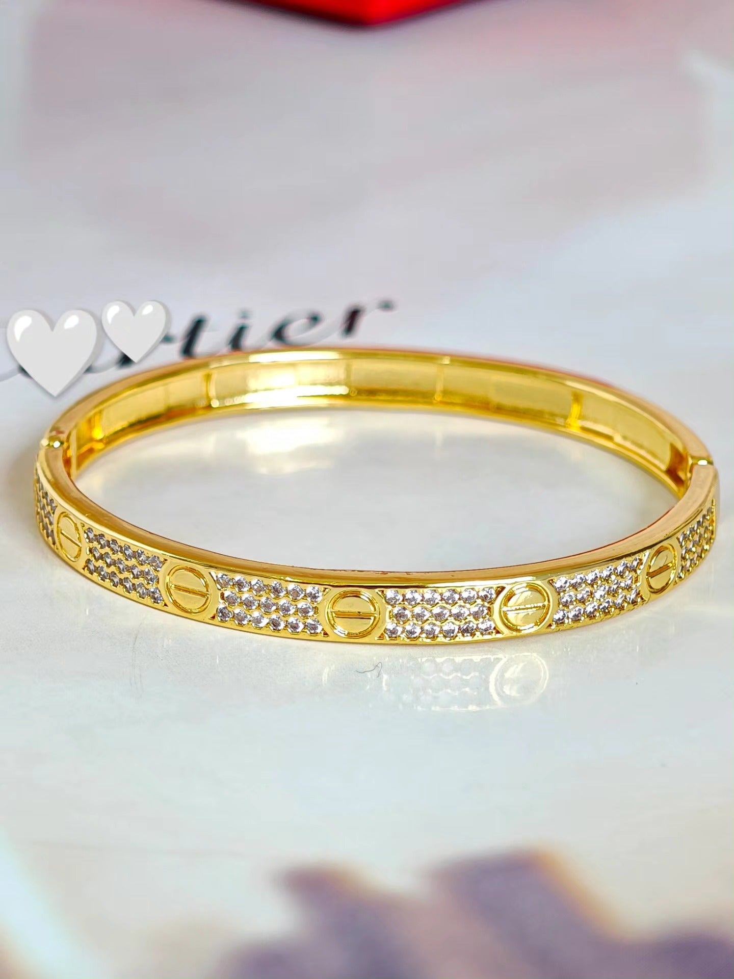 Brazalete Cartier con Zirconias