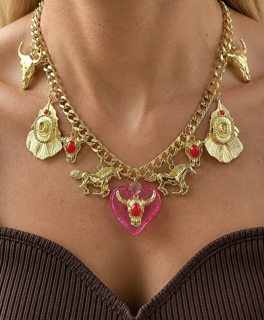 Collar Chunky de Corazón y Toro