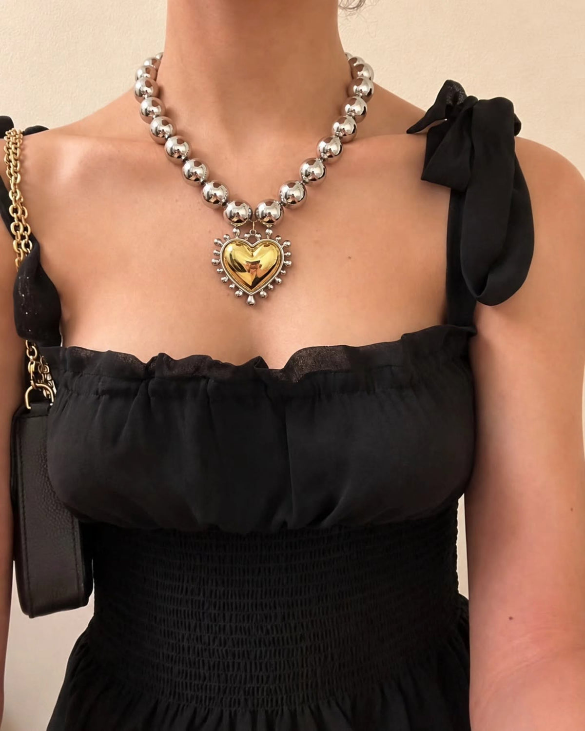 Collar Chunky de Corazón y Bolitas