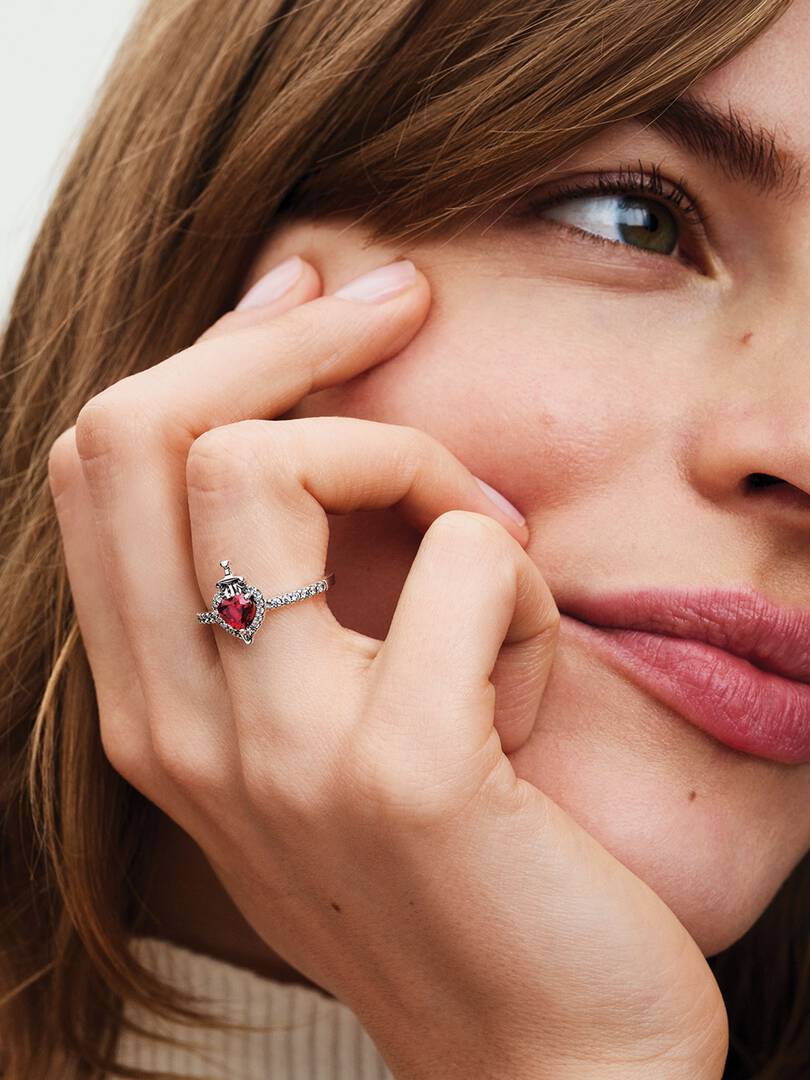 Anillo Pandora Reyna Malvada