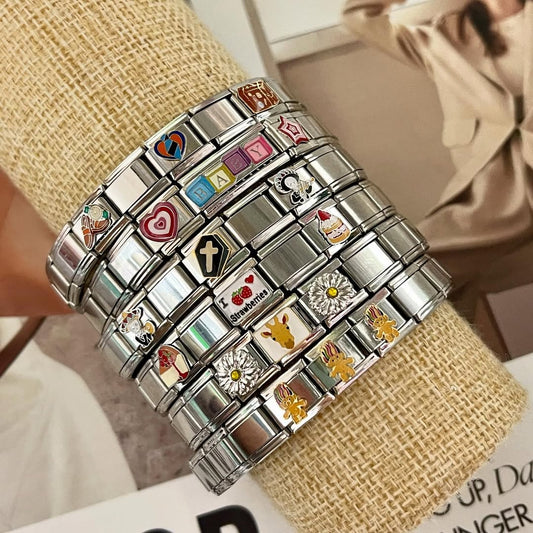 Italianas con Charms