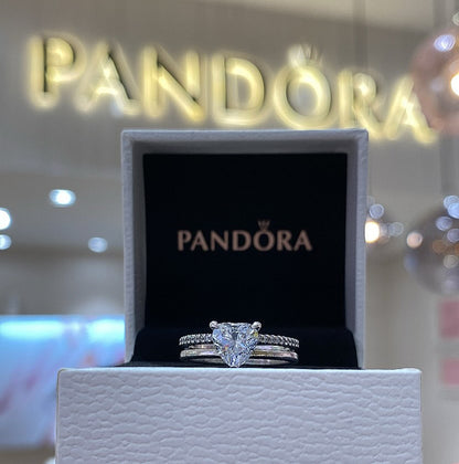 Anillo Dorado Pandora Corazon