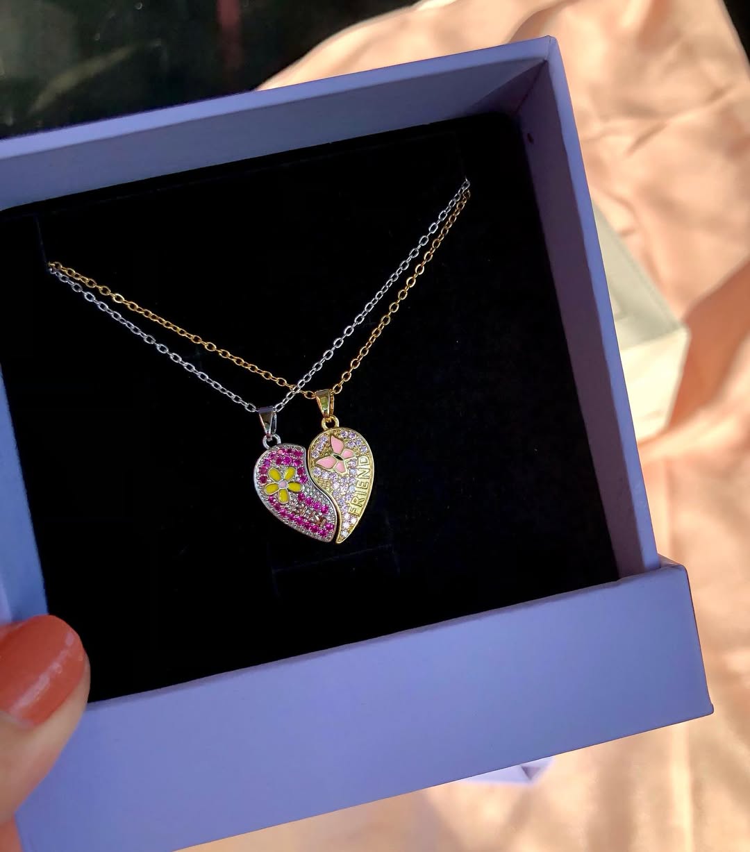 Collar Corazon de Amigas