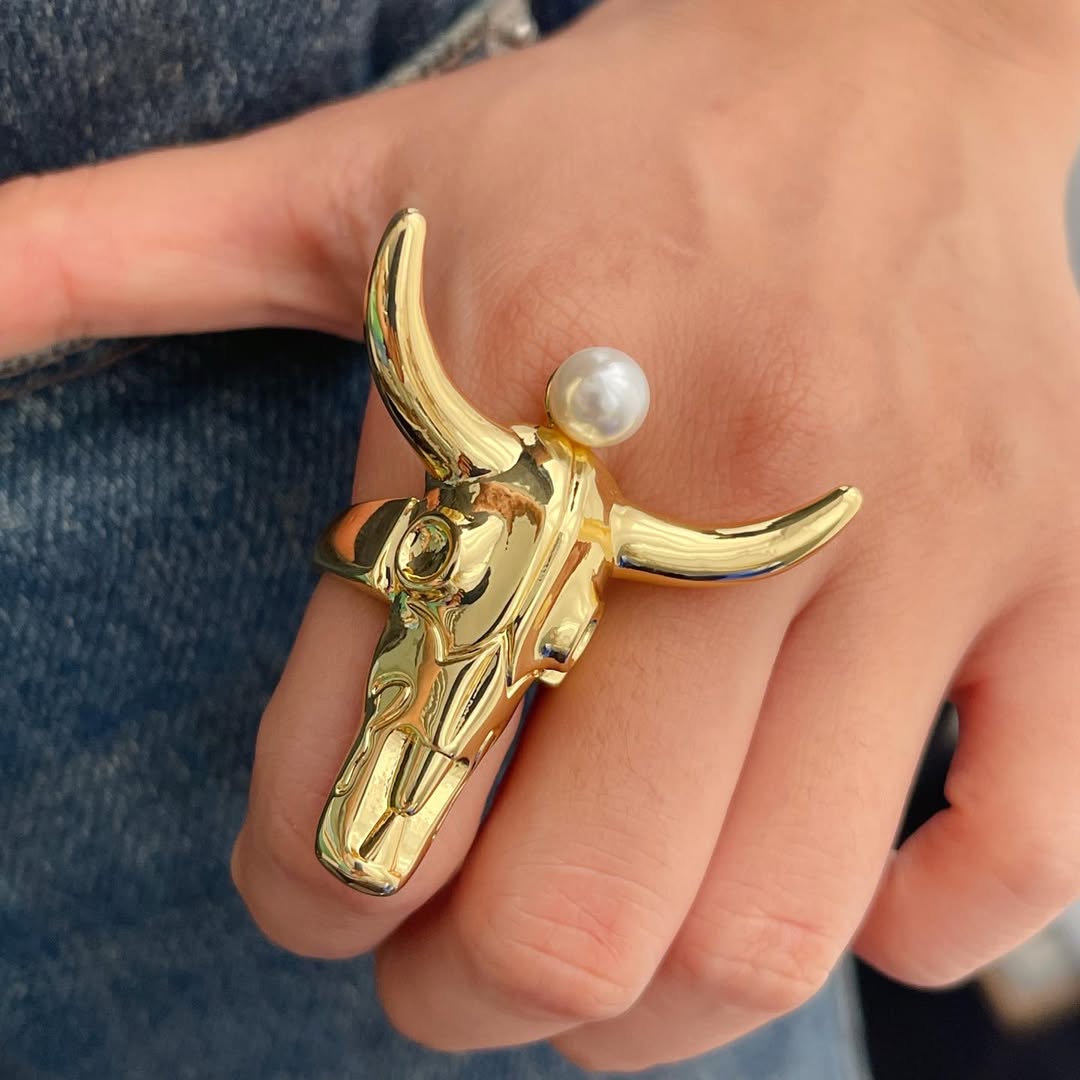 Anillo Toro con Perlita