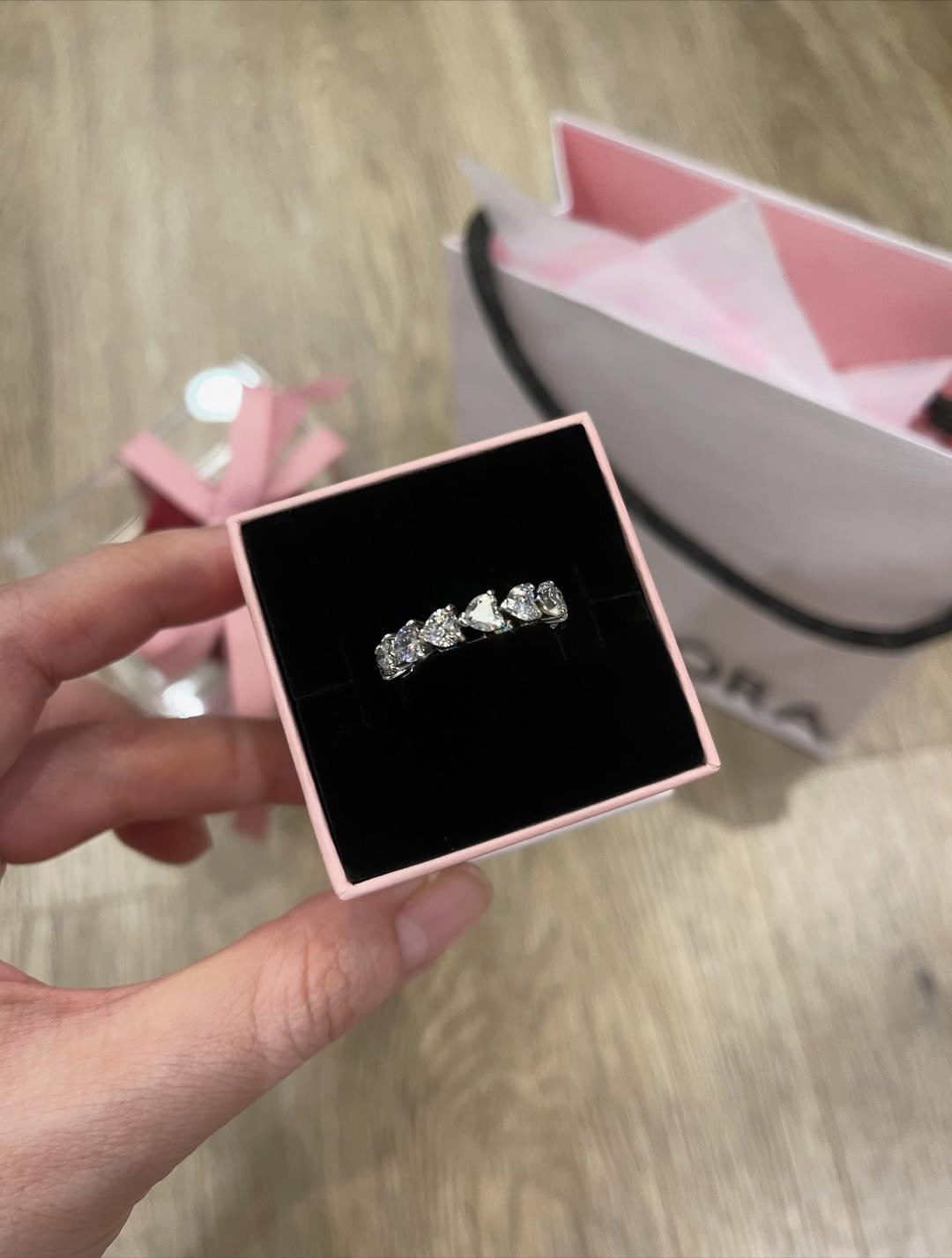 Anillo Pandora Corazones