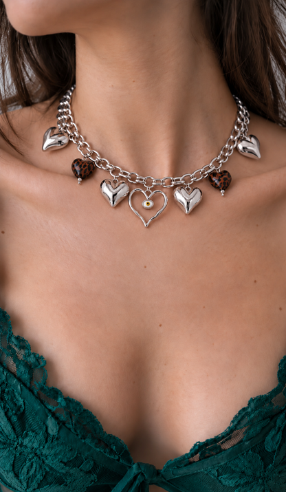 Collar Maxi de Corazones