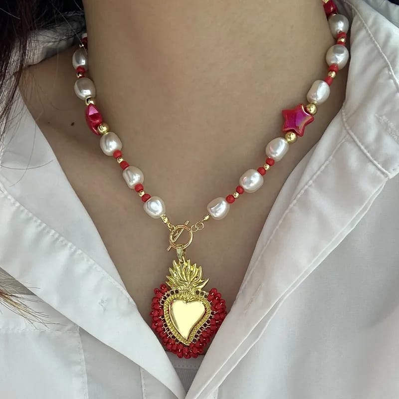 Collar Corazon Sagrado