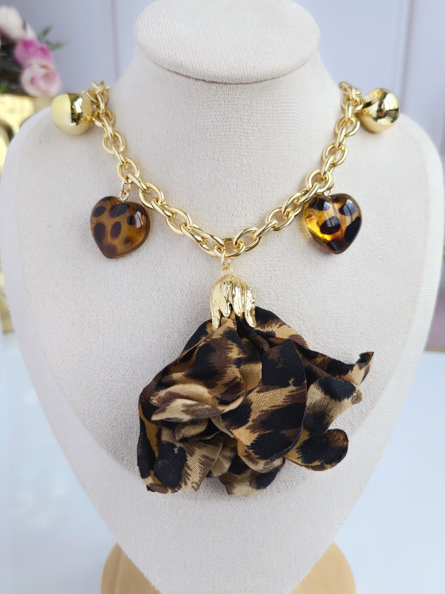 Collar Flor Leopardo