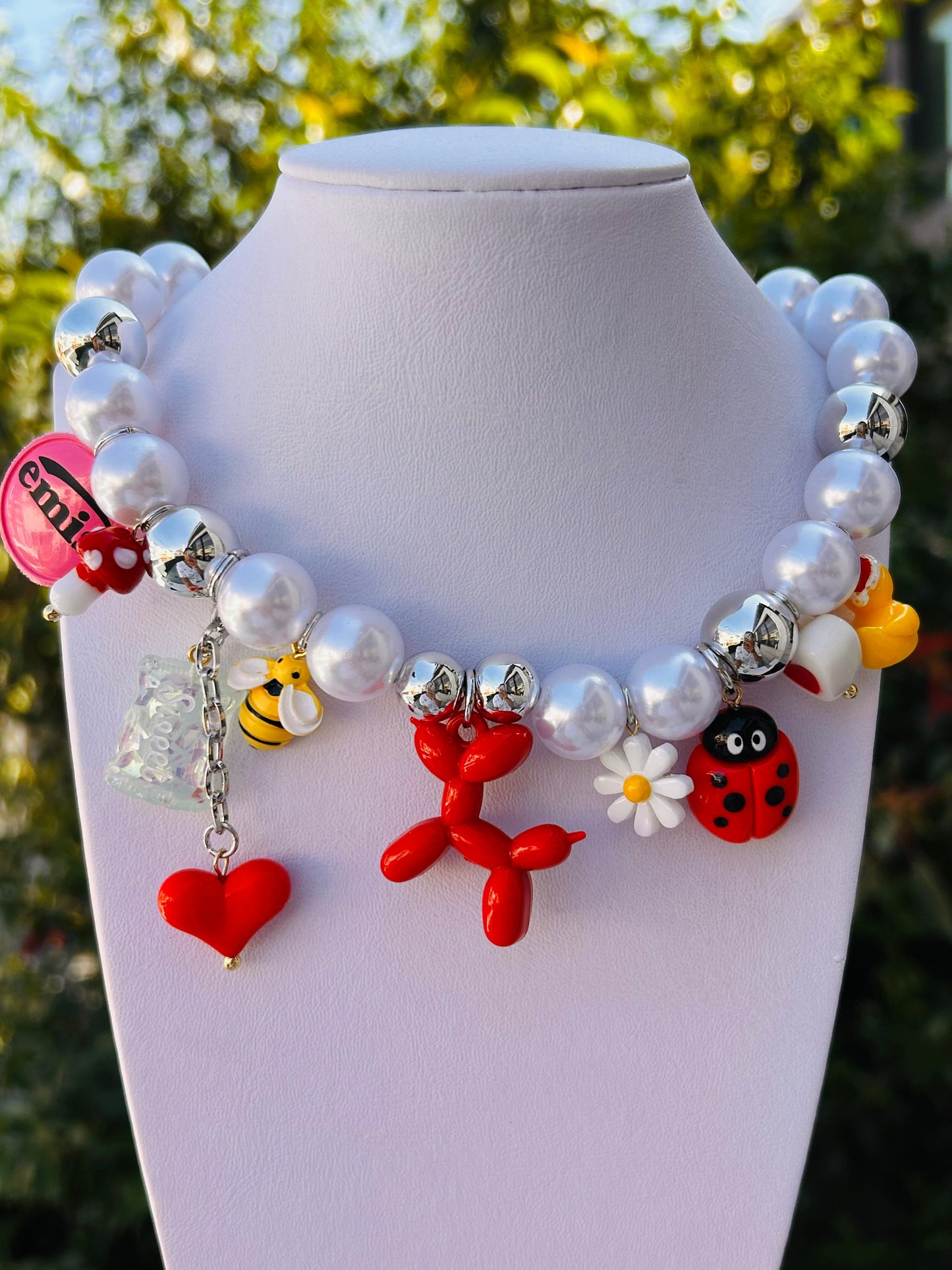 Collar Perrito Globo Rojo Con Perlas