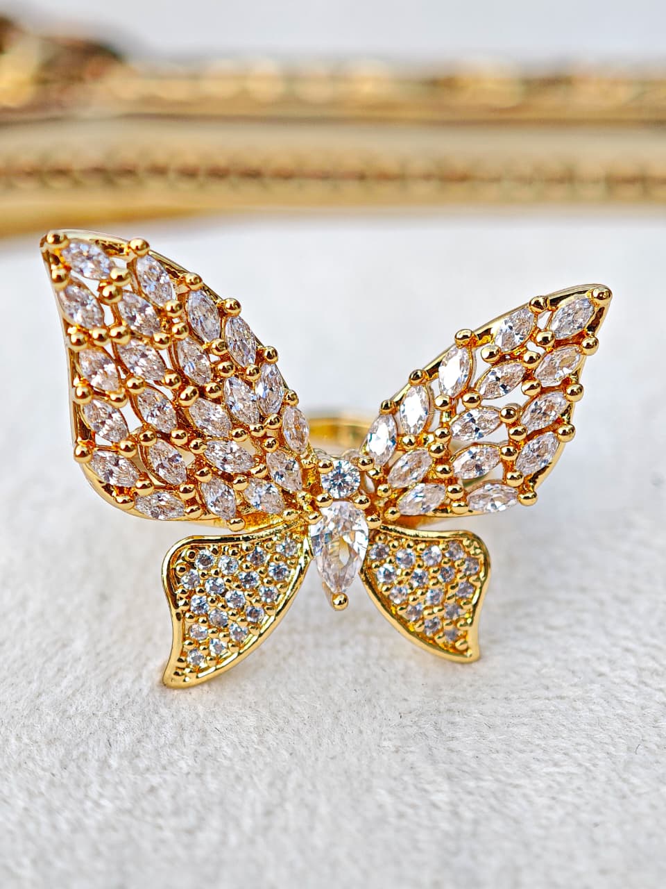Anillo Mariposa Con Zirconias