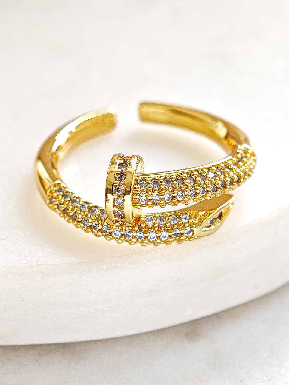 Anillo Clavo Con Zirconias