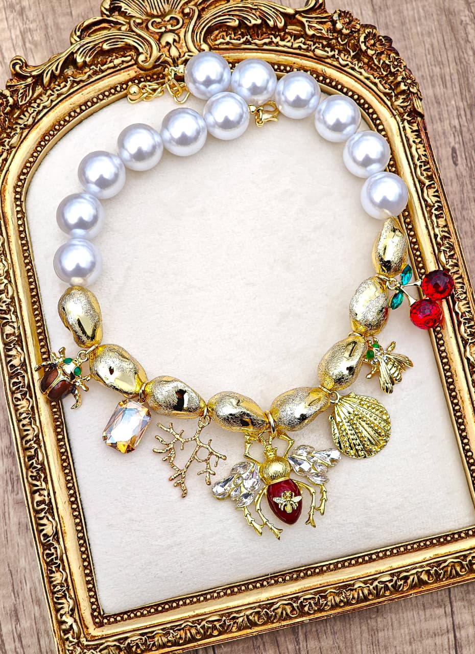 Collar Multi Dijes Chunky de Abeja