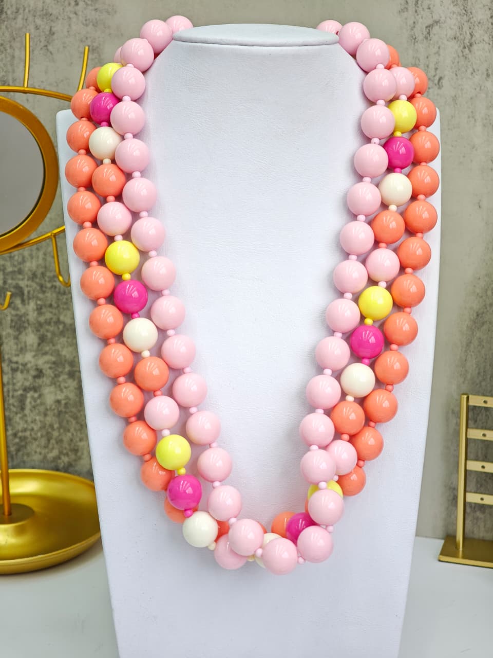 Collar de Bolitas Largo