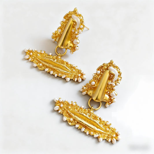 Aretes Schiaparelli