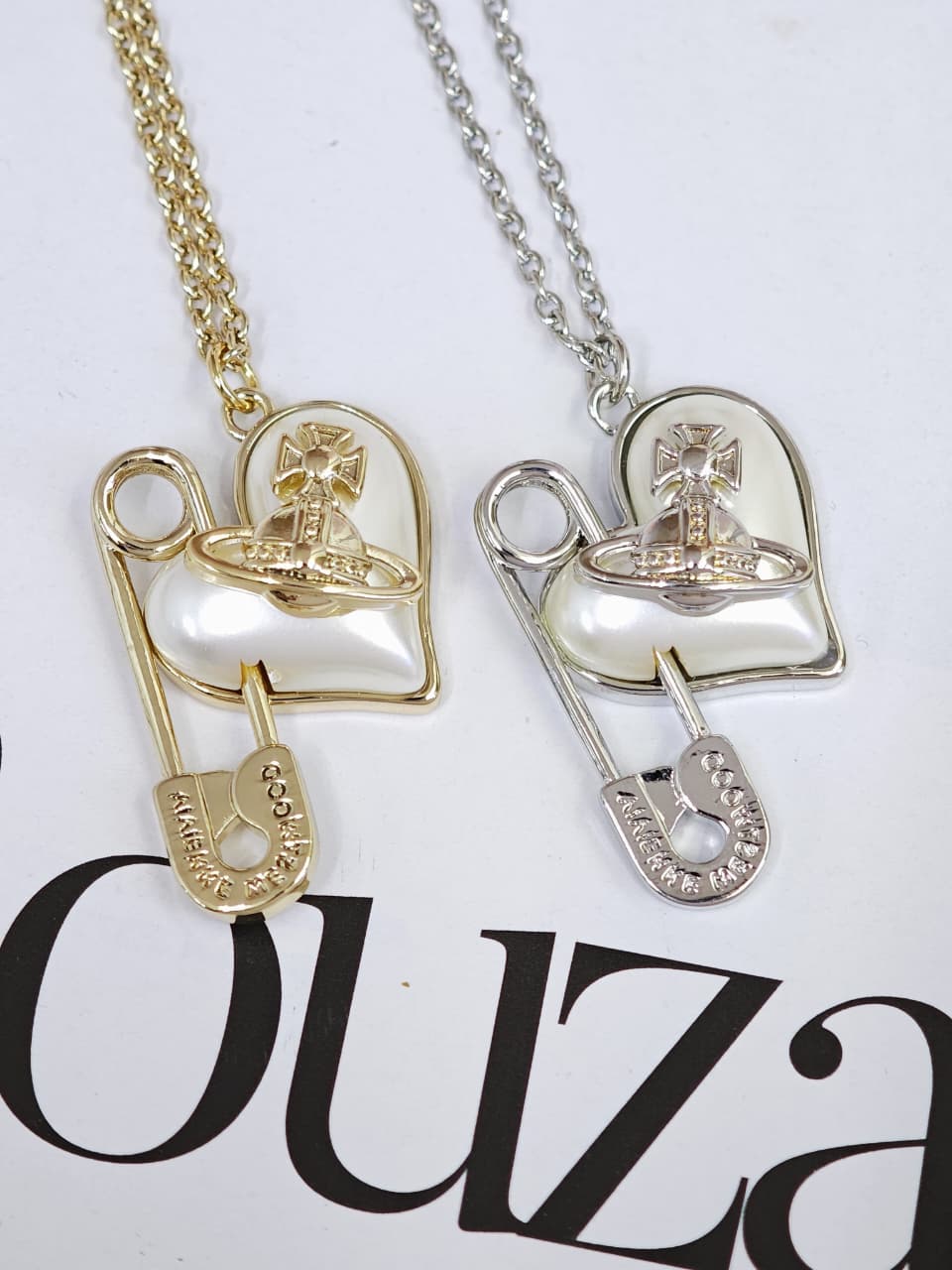 Collar Viviene Westwood