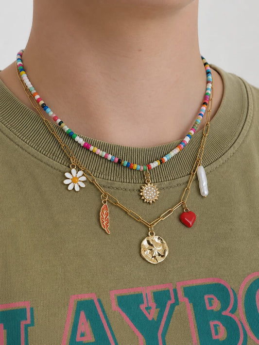Collar Doble de Colores y Dijes