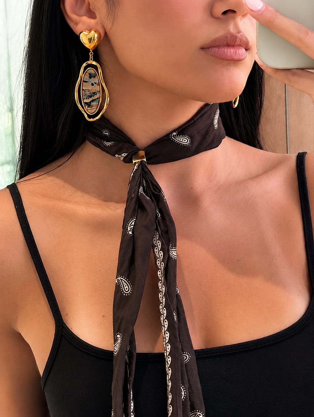 Aretes Largos con Diseño Abulon