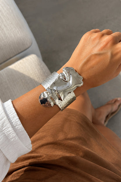 Brazalete de Rostro