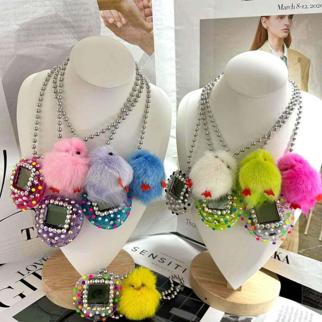 Collar de Tamagochi con Pollito