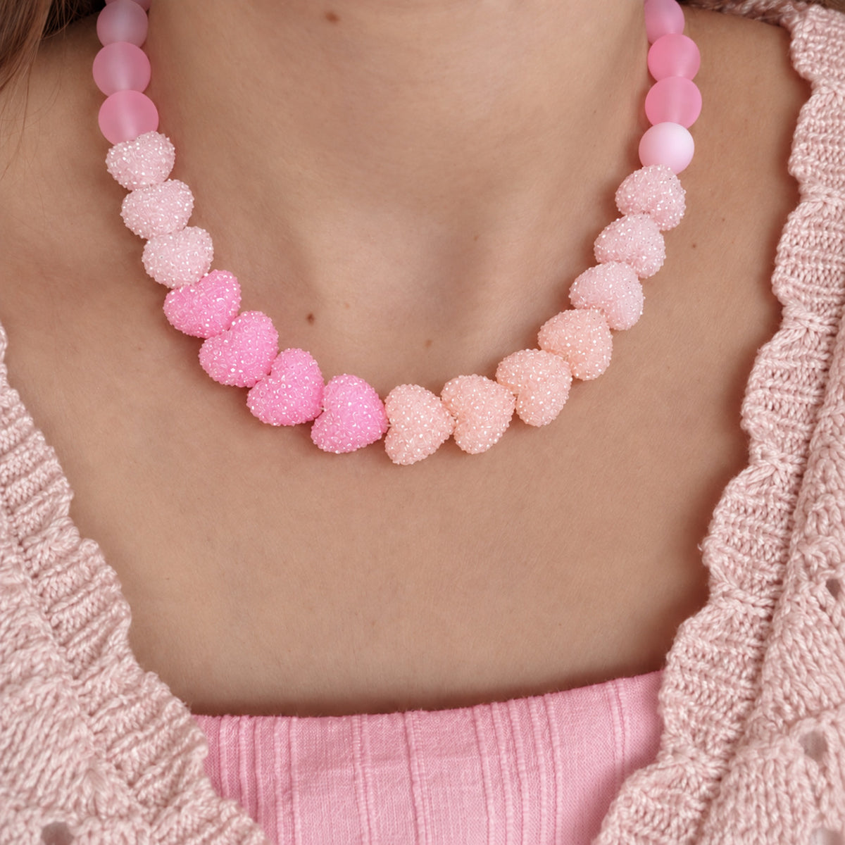Collar de Corazónes de Gomita