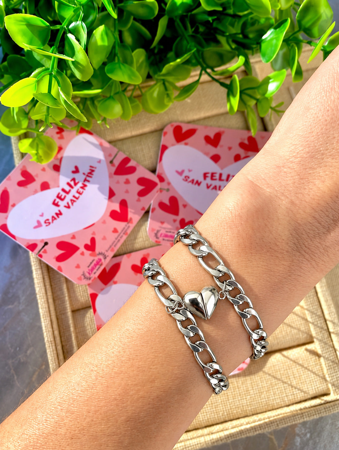 Duo de Pulseras con Corazón