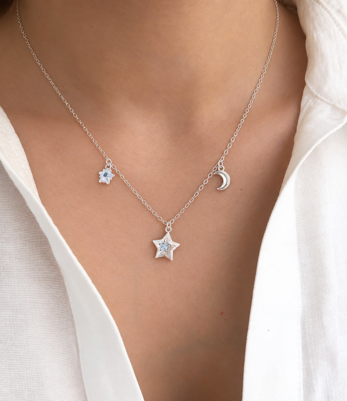 Collar Finito de Estrella y Lunita