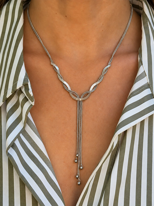 Collar Entrelazado con Bolitas