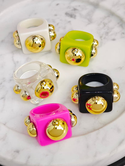 Anillo de Cubo con Bolitas