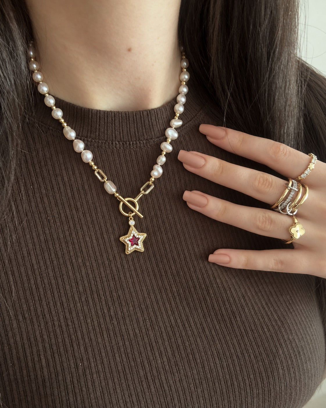 Collar Broche T de Estrella