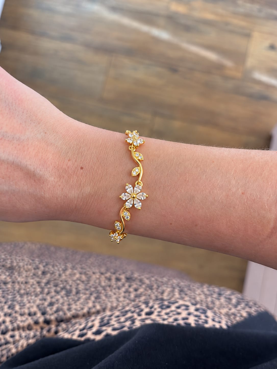 Pulsera de Florecita Blanca