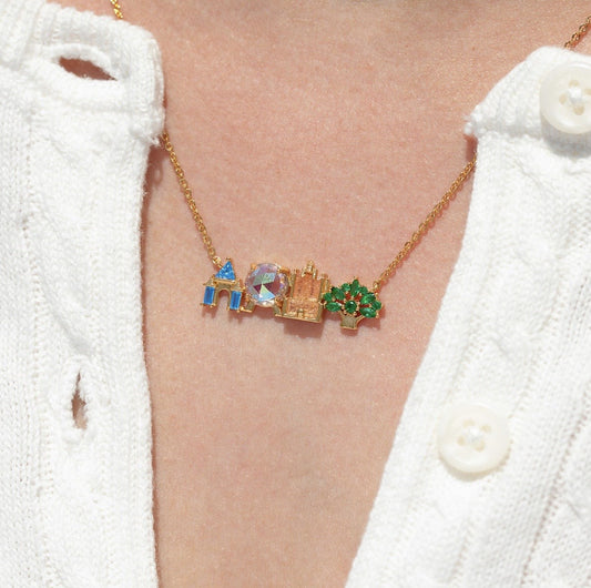Collar Disney Parks