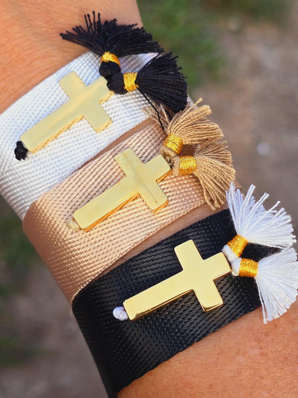 Pulsera Tela con Cruz