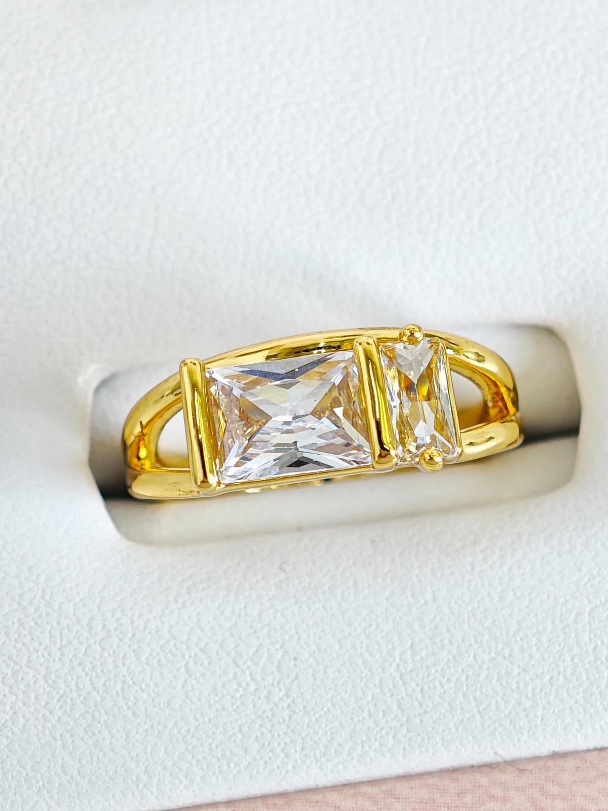 Anillo de Piedra