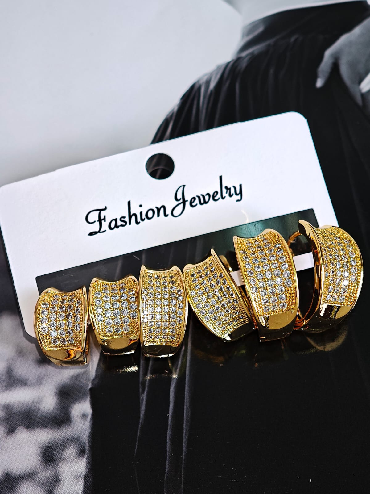Set de Aretes con Zirconias