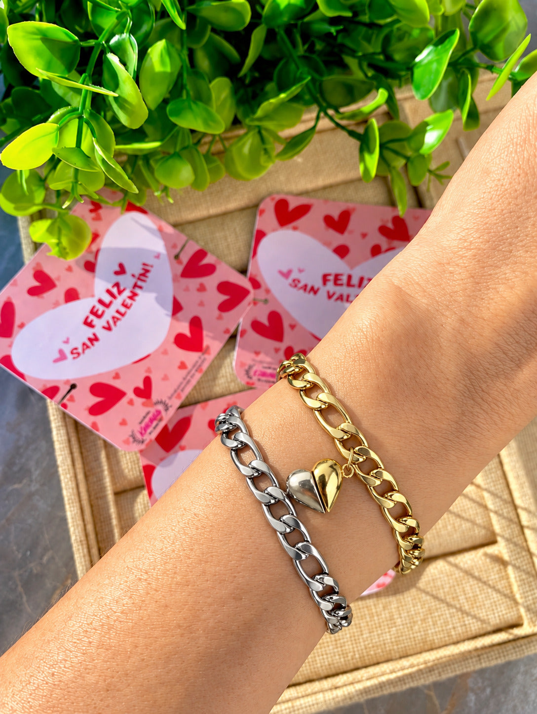 Duo de Pulseras con Corazón